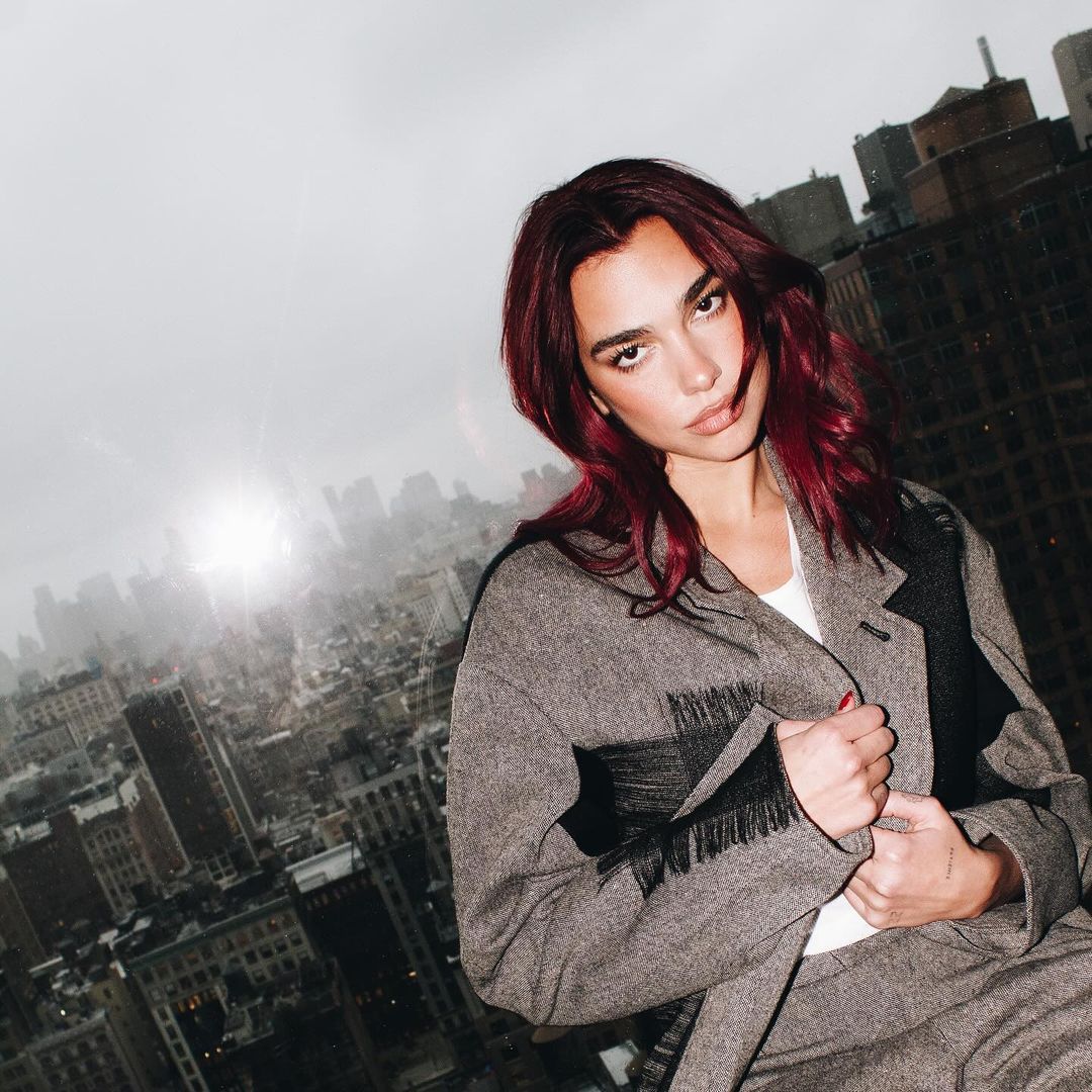 trendy-kostium1.jpg (207 KB)