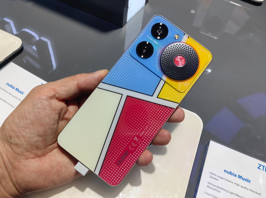 нубиа мьюзик.jpg (86 KB)