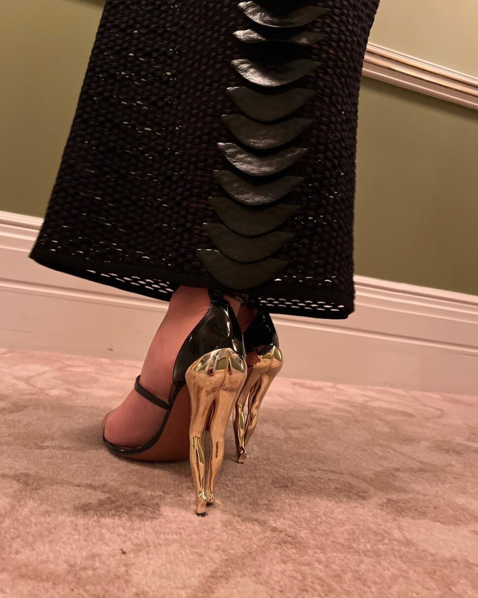 sheik boots.jpg (161 KB)